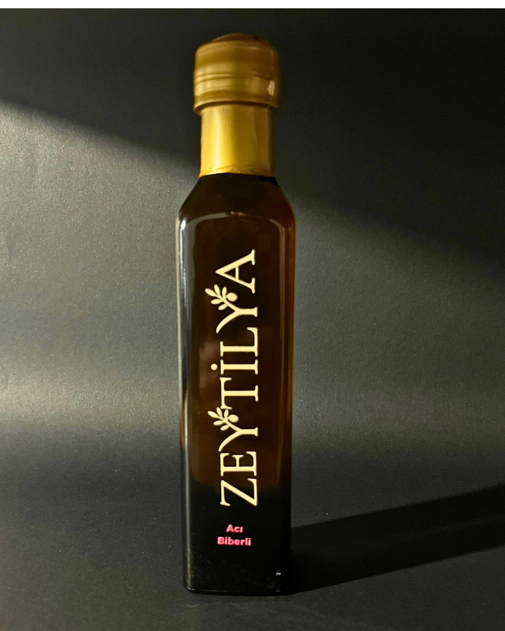 Zeytilya Acı Kırmızı Biberli Doğal Zeytinyağı